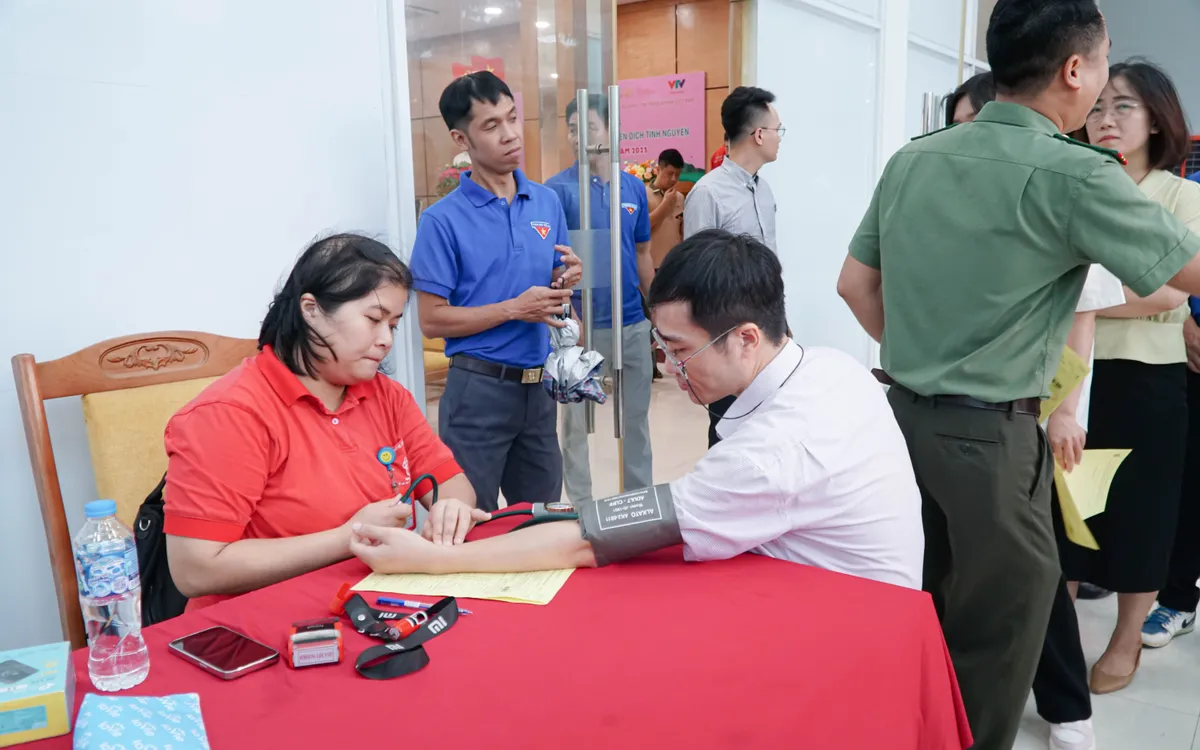 Chiến dịch tình nguyện "Kỳ nghỉ hồng" năm 2025. Ảnh: Việt Linh 
