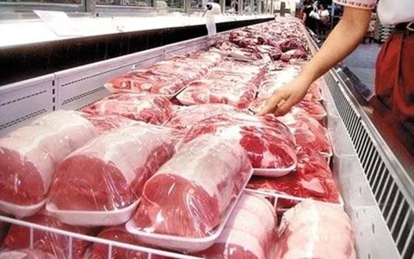 Việt Nam chi gần 2,6 tỷ USD nhập khẩu thịt và sữa Việt Nam chi gần 2,6 tỷ USD nhập khẩu thịt và sữa