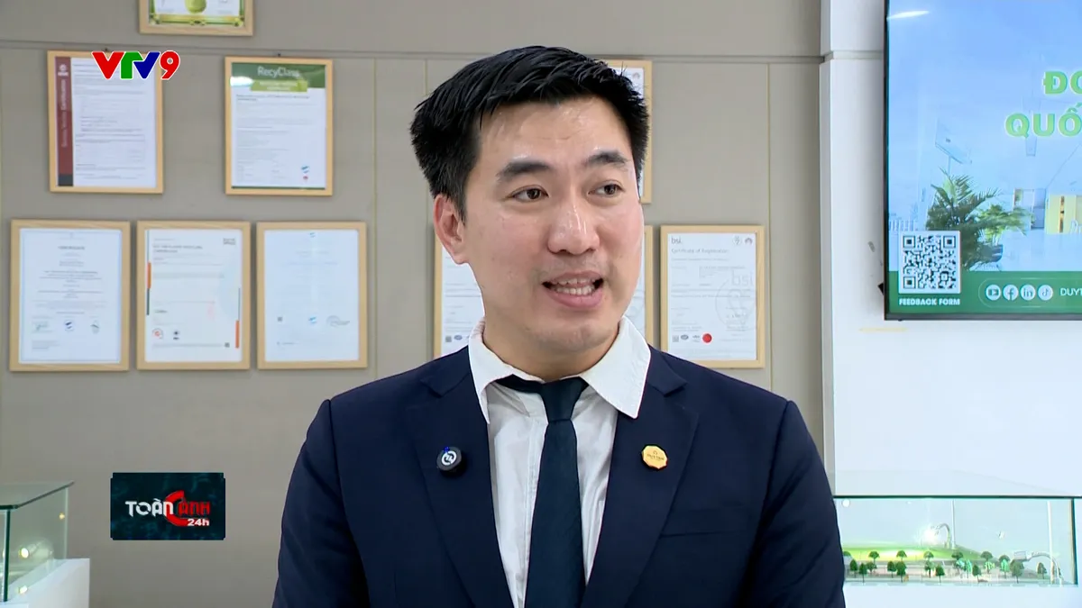 Lee anh.jpg