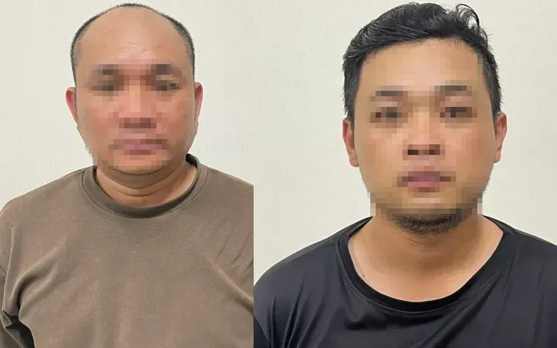 Bị can T.T.A. và B.N.T. tại cơ quan Công an xã Đinh Văn Lâm Hà. Ảnh: Công an 