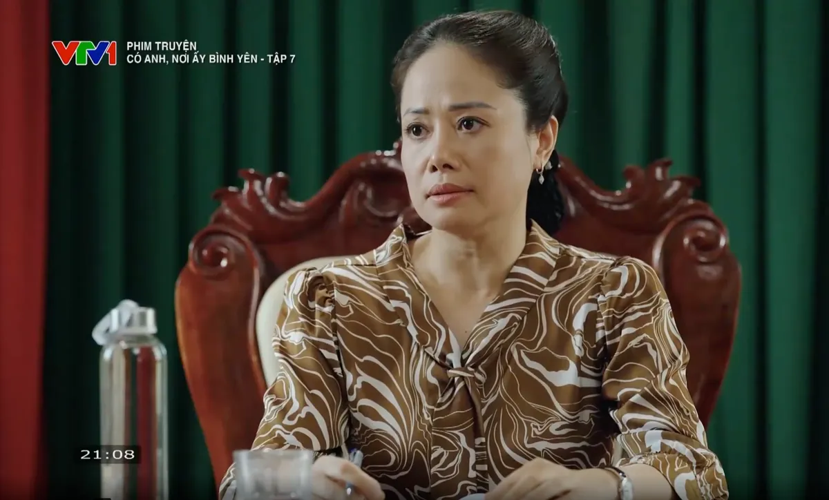 Có anh, nơi ấy bình yên - Tập 7: Huy bị phản đối khi cứng rắn xử lý vi phạm - Ảnh 2.
