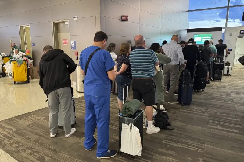 Sự cố công nghệ khiến hơn 1.000 chuyến bay của United Airlines tại Mỹ bị hoãn- Ảnh 1.