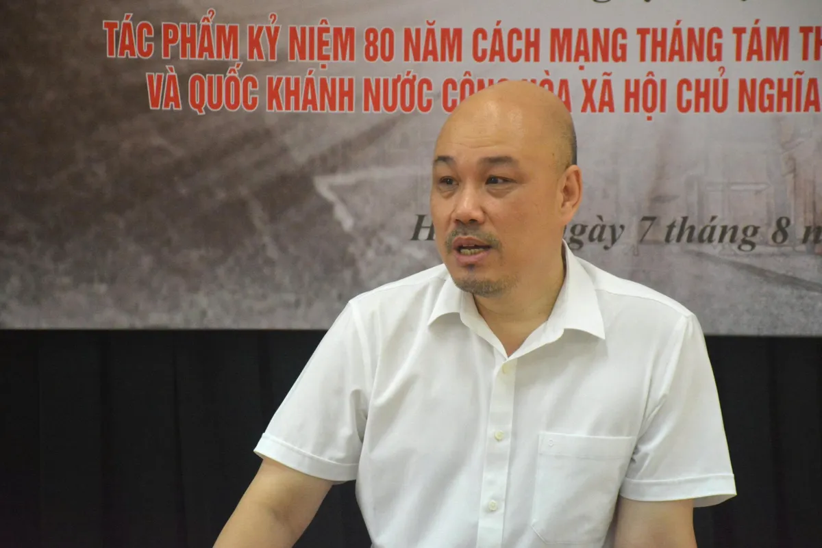 "Từ Việt Bắc về Hà Nội": Hình ảnh dung dị của Bác Hồ trên sân khấu cải lương- Ảnh 2.