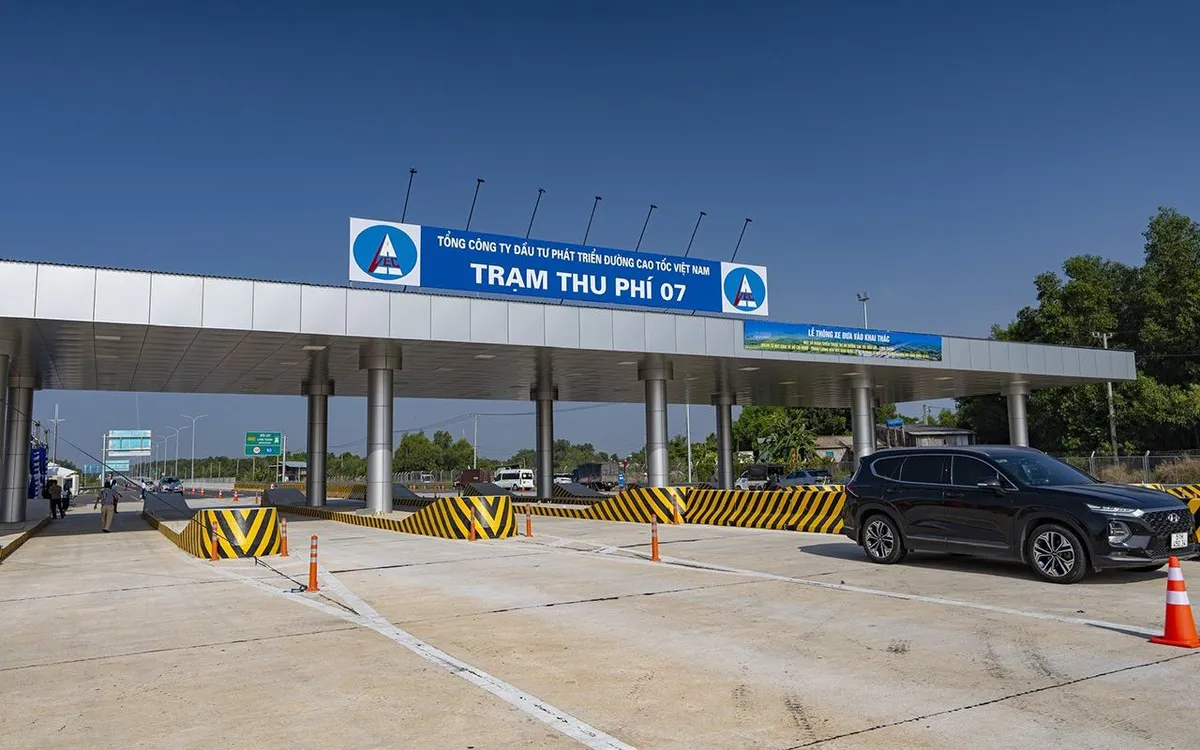 Trạm thu phí Bến Lức - Long Thành