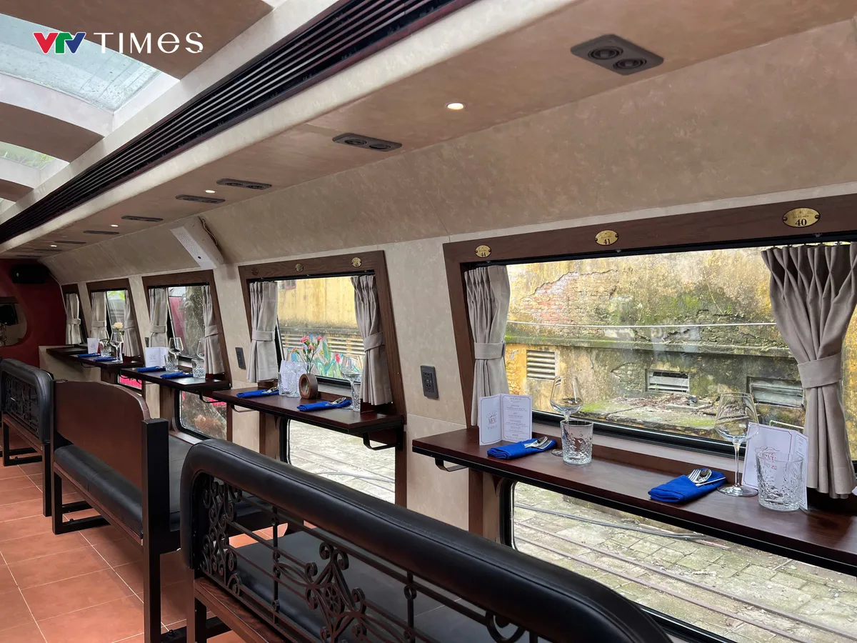H&agrave; Nội sắp vận h&agrave;nh t&agrave;u du lịch 2 tầng: Bảo t&agrave;ng di động kết nối di sản v&agrave; kinh tế đ&ecirc;m - Ảnh 5.