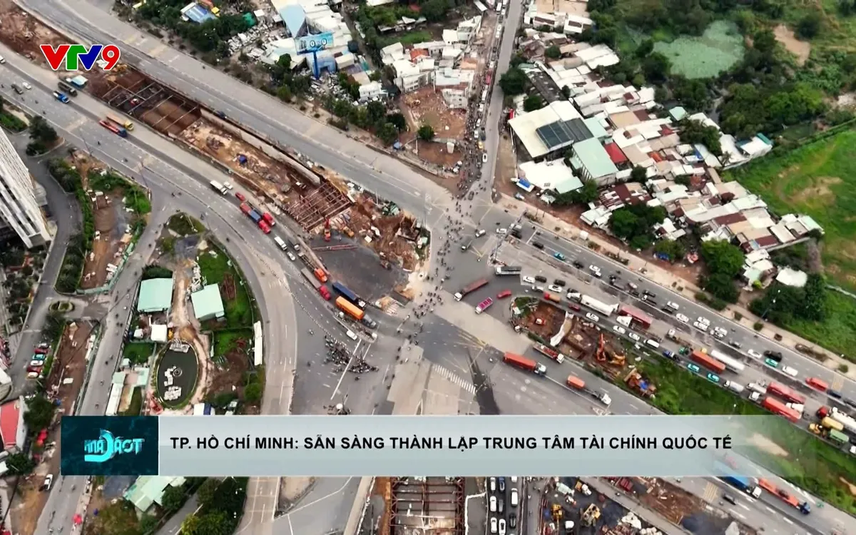 Chạy nước rút cho Trung tâm tài chính quốc tế
