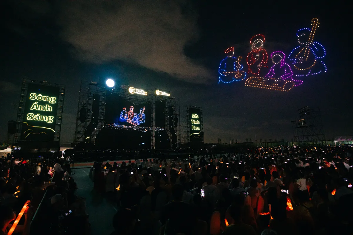 Đại nhạc hội T&T City Millennia &ndash; Bản tuy&ecirc;n ng&ocirc;n Khơi mạch nguồn Di sản, Vững bước Kỷ nguy&ecirc;n mới - Ảnh 7.