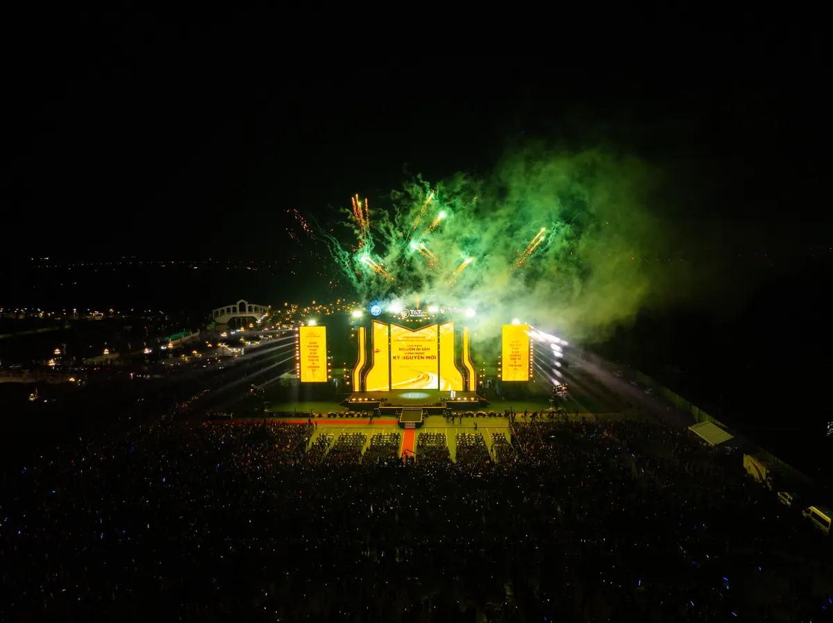Đại nhạc hội T&T City Millennia &ndash; Bản tuy&ecirc;n ng&ocirc;n Khơi mạch nguồn Di sản, Vững bước Kỷ nguy&ecirc;n mới - Ảnh 9.