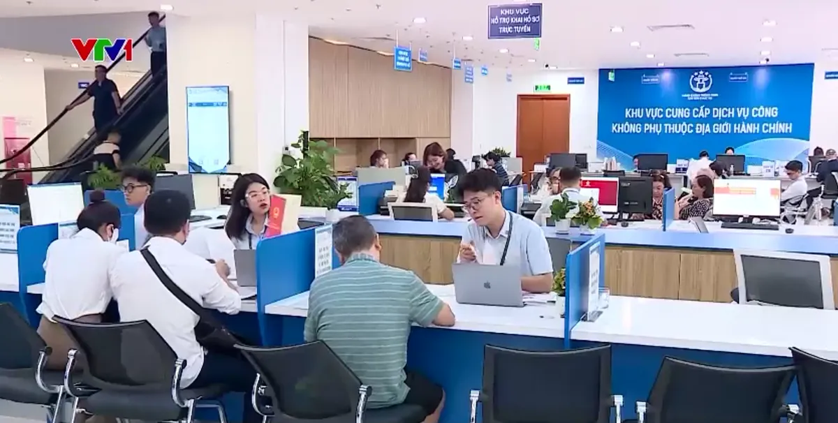 H&agrave; Nội đẩy mạnh ứng dụng số kết nối người d&acirc;n với ch&iacute;nh quyền - Ảnh 1.