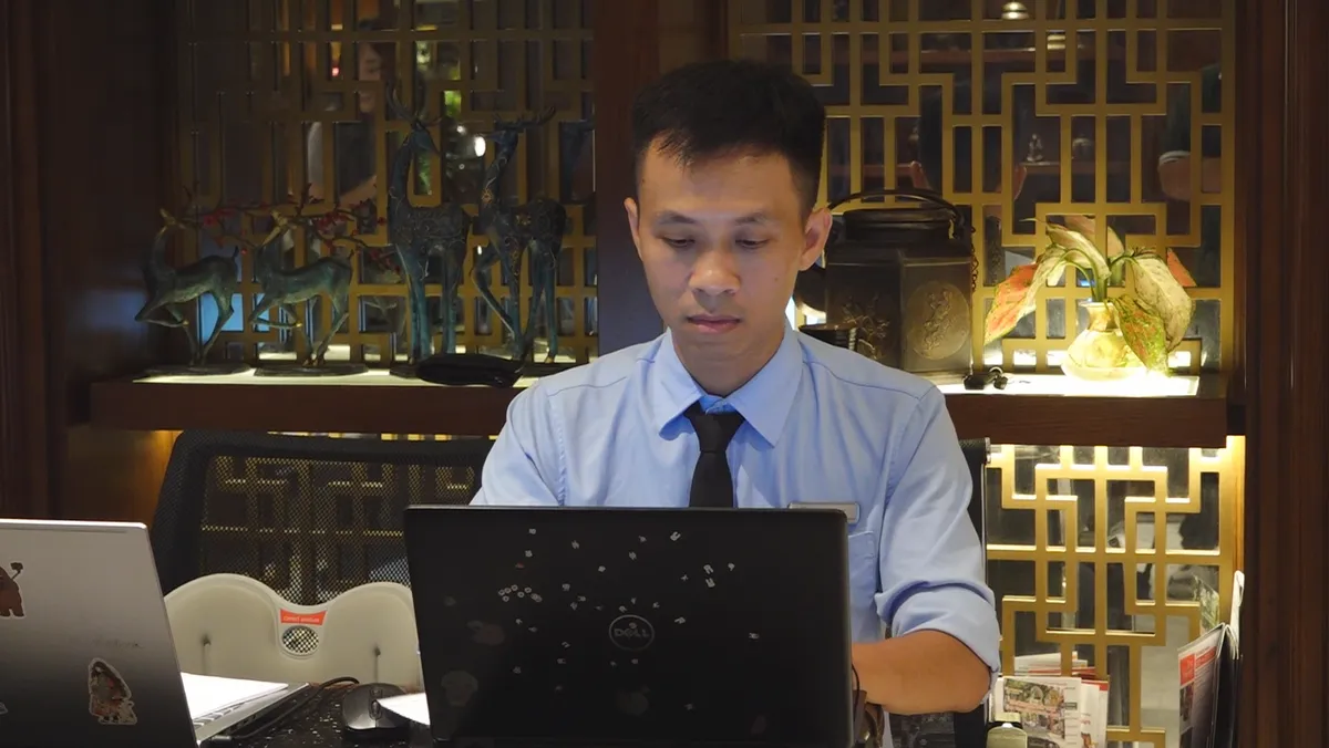 Cao điểm ng&agrave;y Quốc Kh&aacute;nh 2/9: Nhiều kh&aacute;ch sạn tại H&agrave; Nội "ch&aacute;y ph&ograve;ng" - Ảnh 5.