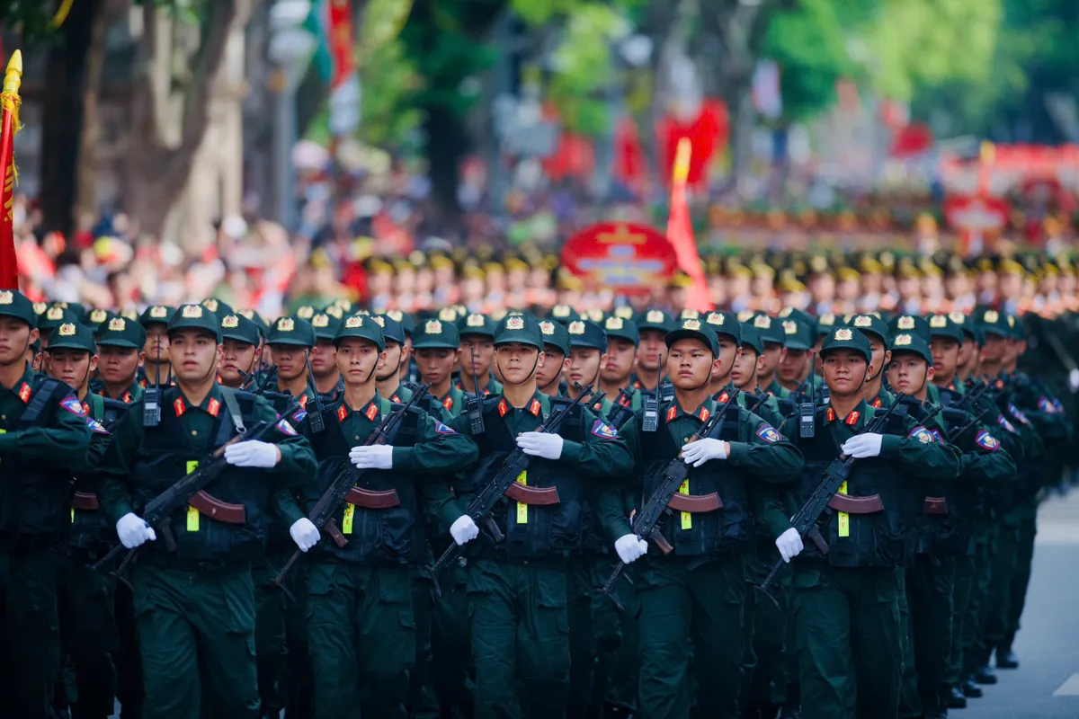 Lực lượng CSGT Thủ đô góp phần bảo đảm thành công “Ngày hội Vì Thủ đô bình yên” - Ảnh 5.