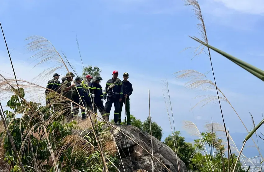 Tìm thấy thi thể nam thanh niên mất tích khi leo núi Hoàng Ngưu Sơn - Ảnh 1.