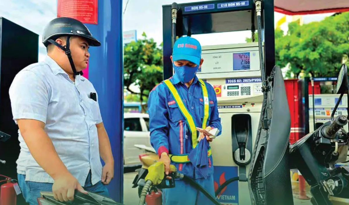 Xăng E10: Giấc mơ xanh và bài toán thực tế - Ảnh 2.