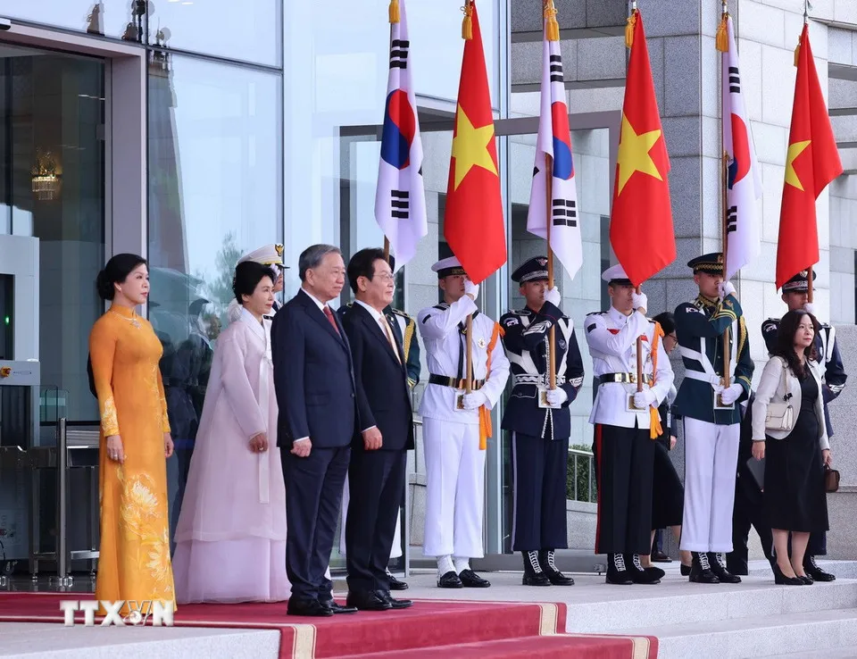 Lễ đón Tổng Bí thư Tô Lâm và Phu nhân thăm cấp nhà nước Đại Hàn Dân Quốc - Ảnh 2.