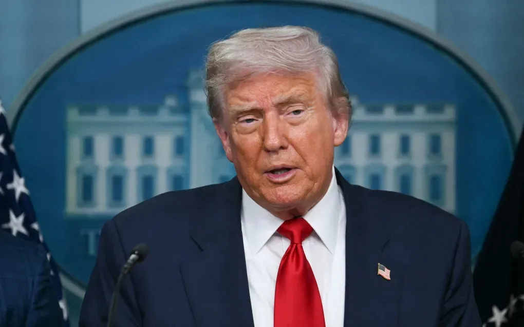 Tổng thống Donald Trump tại cuộc họp báo ở Nhà Trắng ngày 11/8. (Ảnh: AFP)