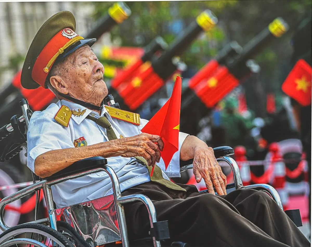 "50 năm niềm vui thống nhất" qua lăng kính nhiếp ảnh- Ảnh 3.