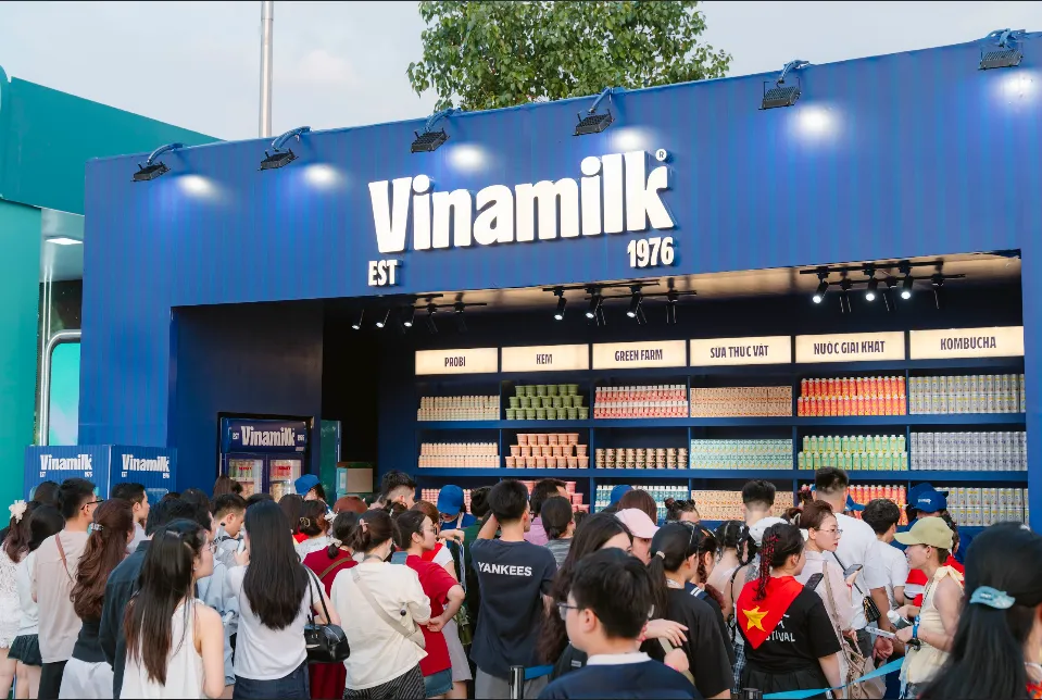 Check-in cực chất, Vinamilk tiếp năng lượng tươi vui cho các lễ hội âm nhạc cuối tuần - Ảnh 3.
