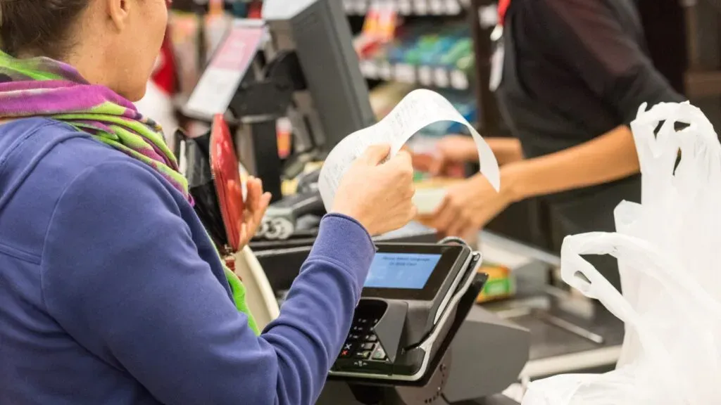 Hóa đơn điện tử từ máy tính tiền: Cởi bỏ rào cản, giải tỏa tâm lý cho hộ kinh doanh - Ảnh 1.