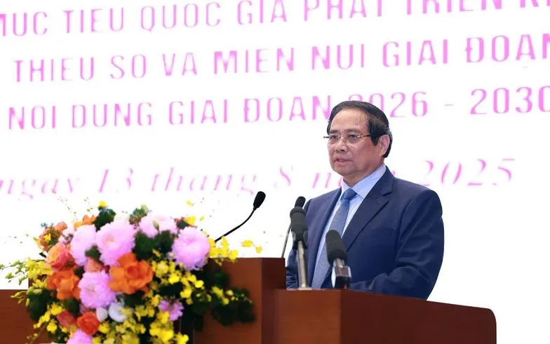 Thủ tướng Phạm Minh Chính phát biểu tại Hội nghị toàn quốc Tổng kết Chương trình mục tiêu quốc gia phát triển kinh tế - xã hội vùng đồng bào dân tộc thiểu số. (Ảnh: TTXVN)