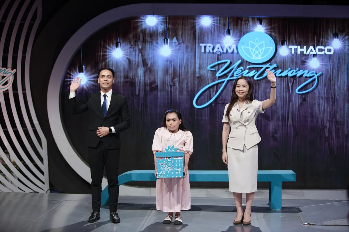 Trạm yêu thương: Cô thợ may 1m25 và hành trình khâu lại ước mơ - Ảnh 4.