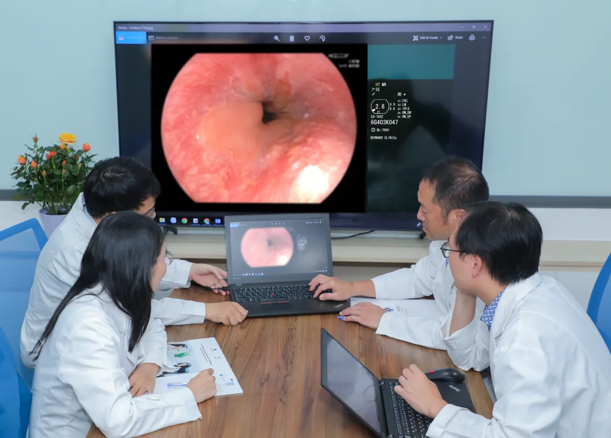 Chuyên gia Nhật giám sát nội soi tiêu hóa chuẩn Nhật tại Bernard - Ảnh 3.