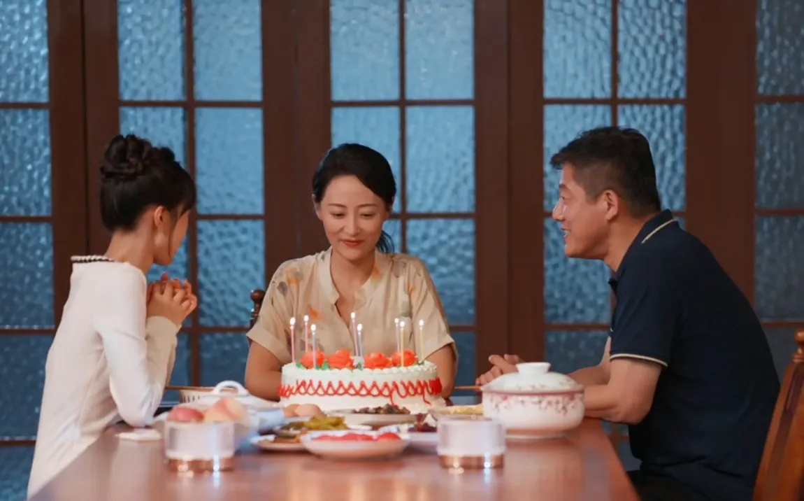 Phim ngắn thu hút người trên 50 tuổi - Ảnh 1.