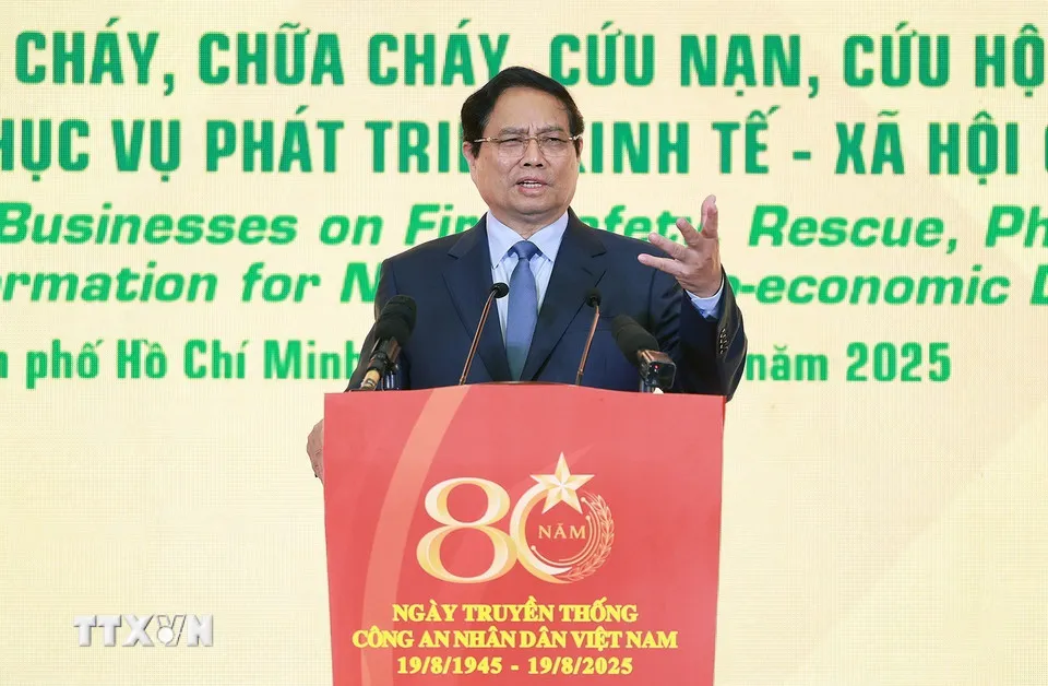 Thủ tướng: Chú trọng công tác phòng cháy, không ''phó mặc'', ''khoán trắng'' cho công an- Ảnh 1.