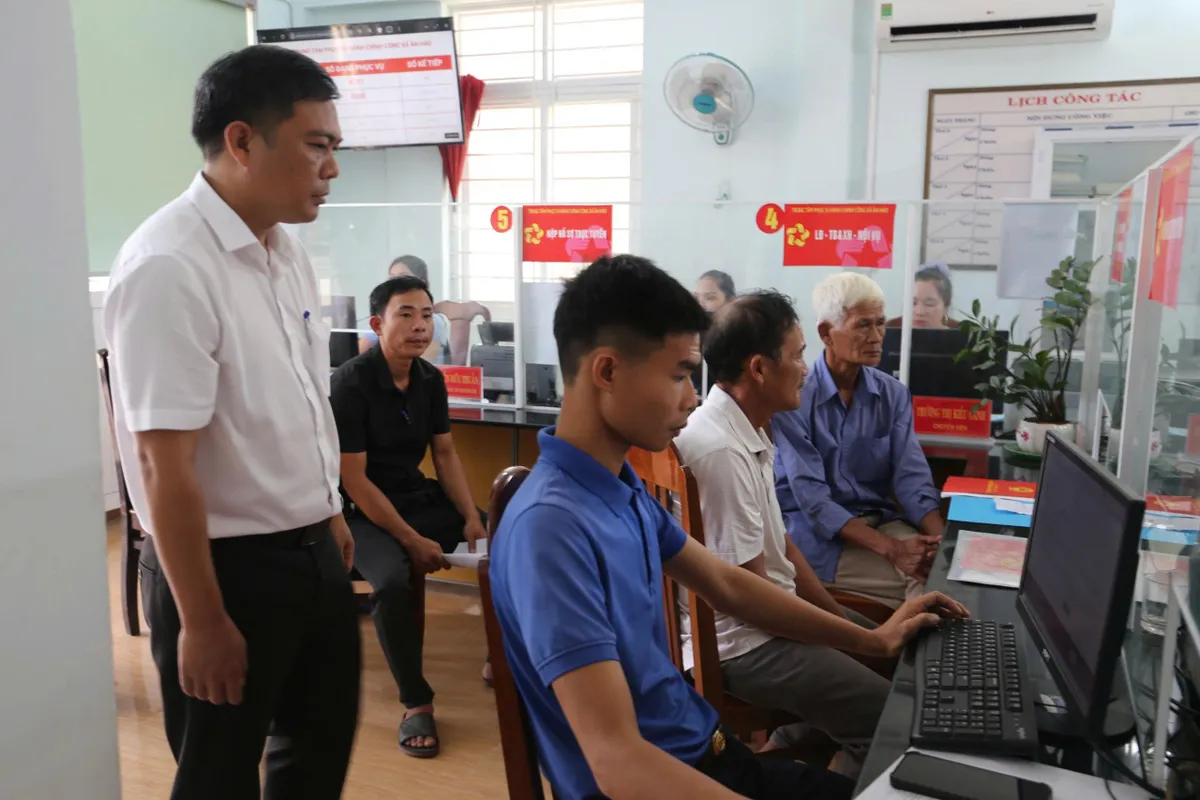 Gia Lai: Xã Ân Hảo nỗ lực giải quyết nhanh 800 hồ sơ thủ tục hành chính - Ảnh 1.
