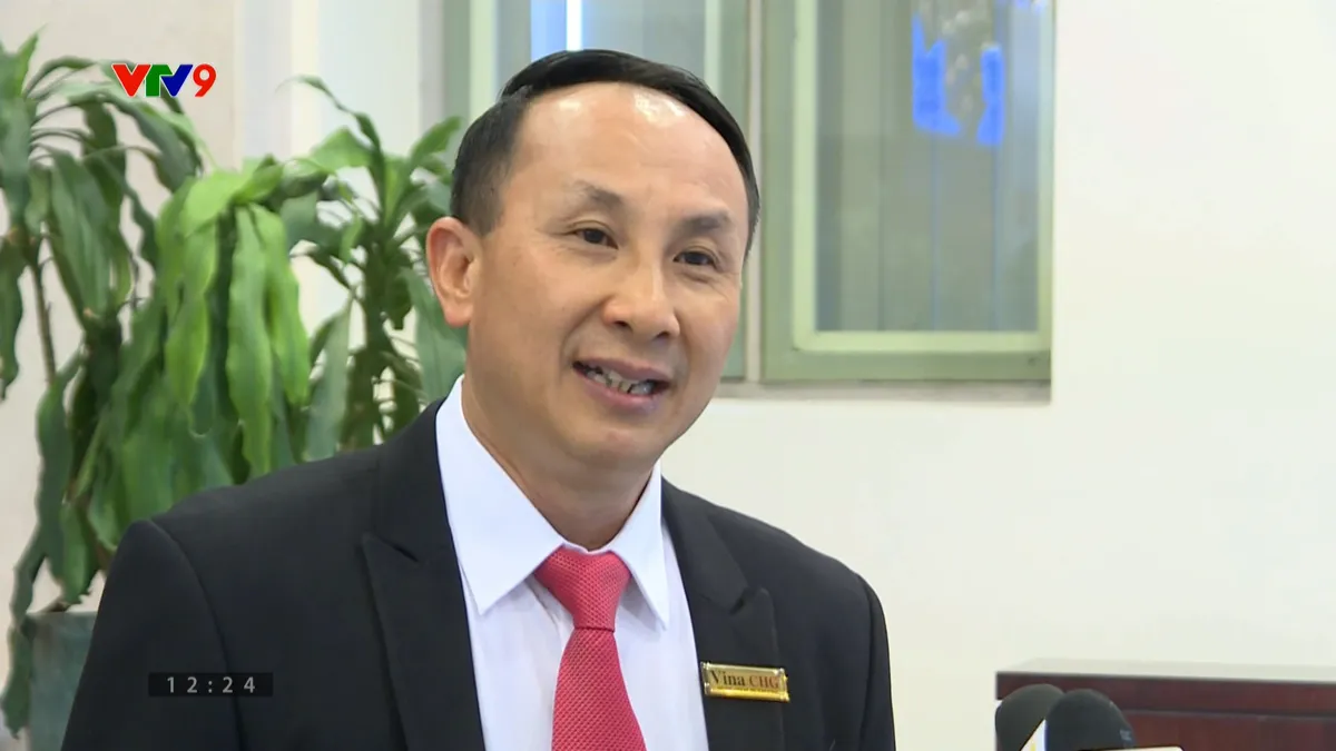 1408-PNHN-.HONG- HANG CHAT LUÒNG.jpg