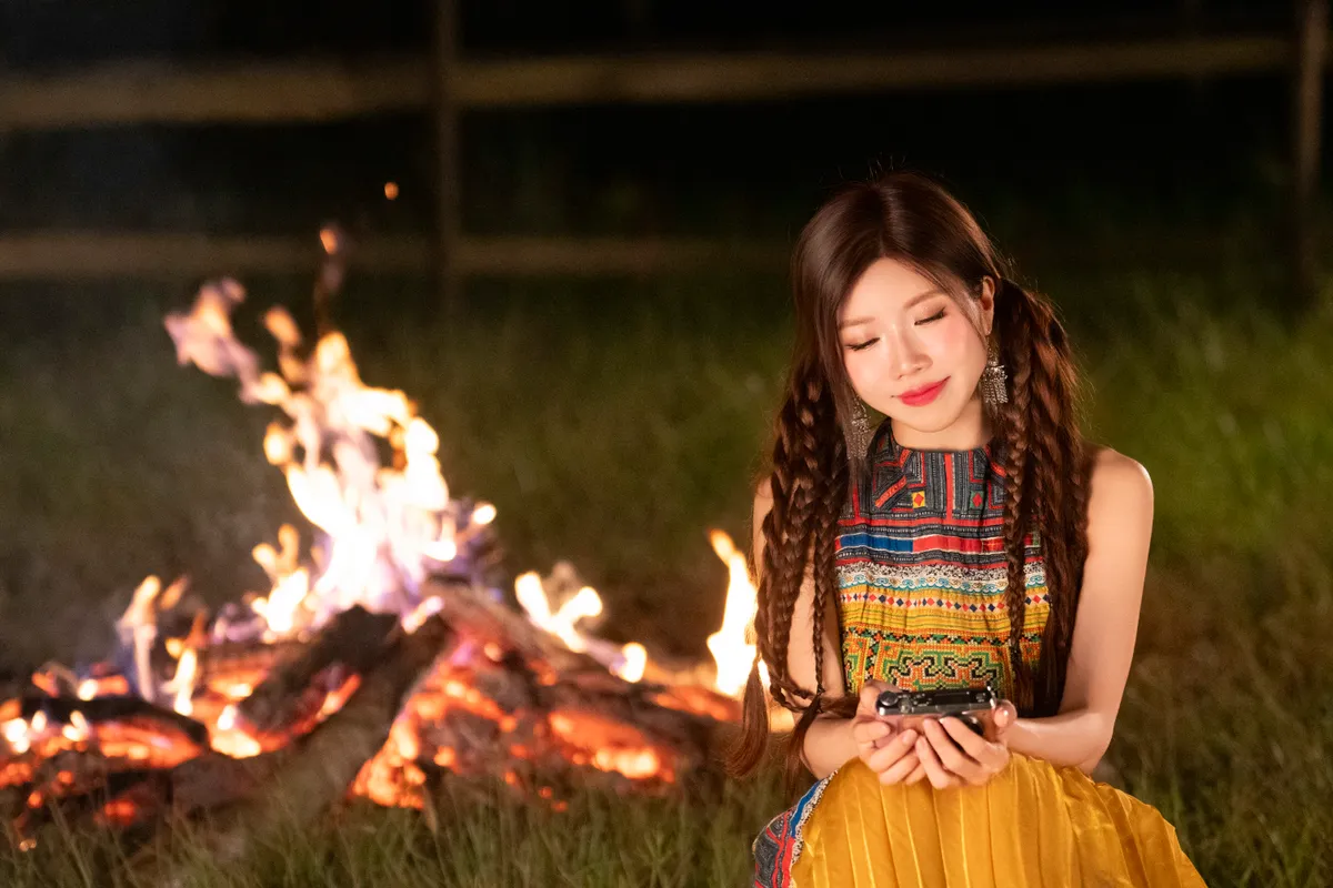 Trang Ph&aacute;p ch&iacute;nh thức ra mắt ca kh&uacute;c g&acirc;y x&uacute;c động tại V Fest "M&atilde;i l&agrave; người Việt Nam"- Ảnh 3.