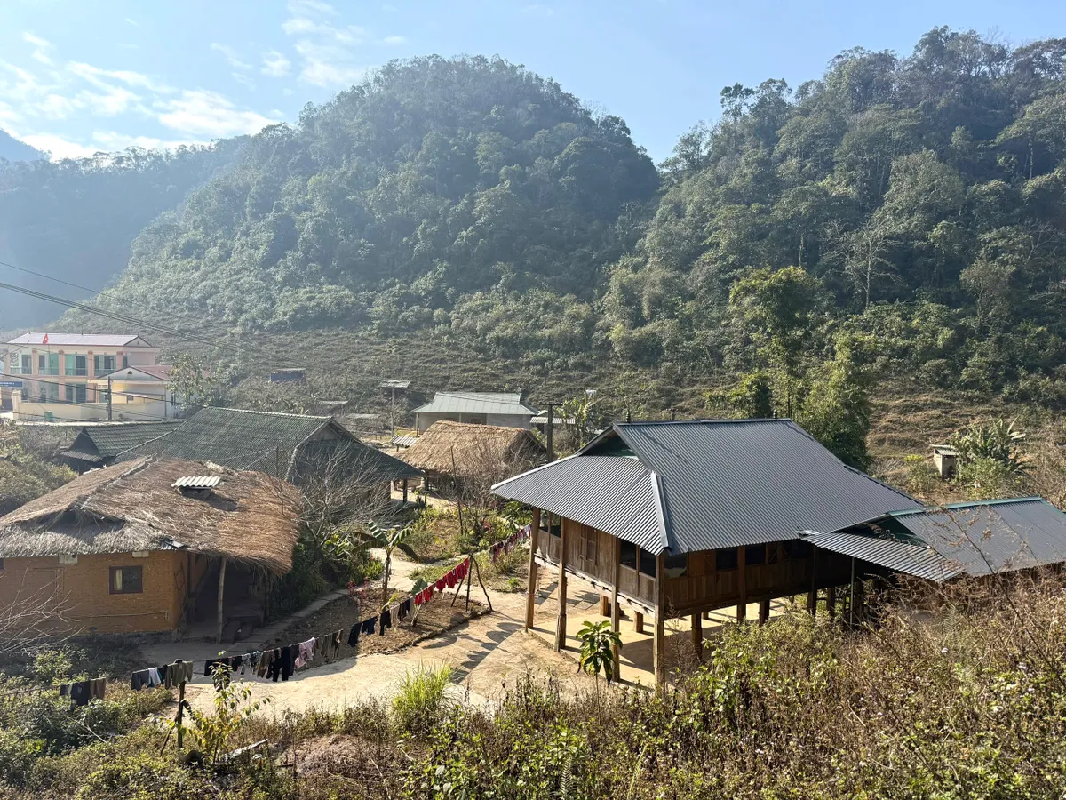 Những người con của núi và giấc mơ đưa Hang Kia - Pà Cò vươn xa- Ảnh 6. Những người con của núi và giấc mơ đưa Hang Kia - Pà Cò vươn xa- Ảnh 6.