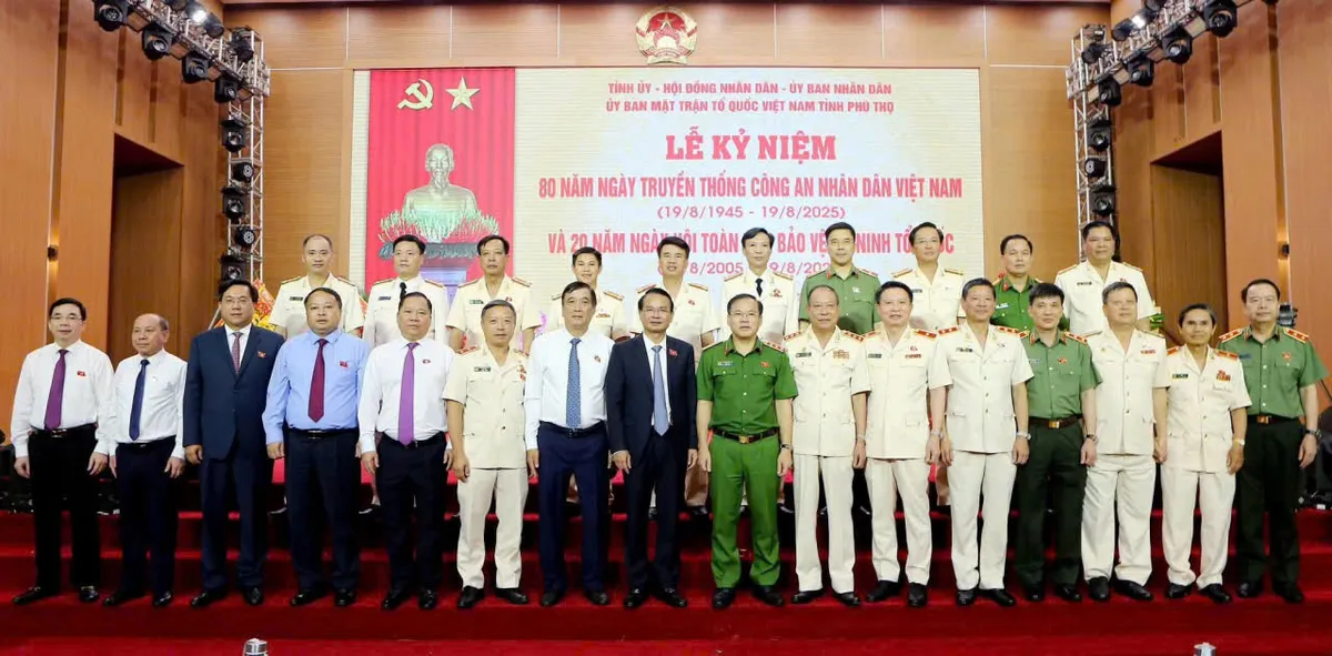 Phú Thọ tổ chức kỷ niệm 80 năm Ngày truyền thống Công an nhân dân  - Ảnh 3.