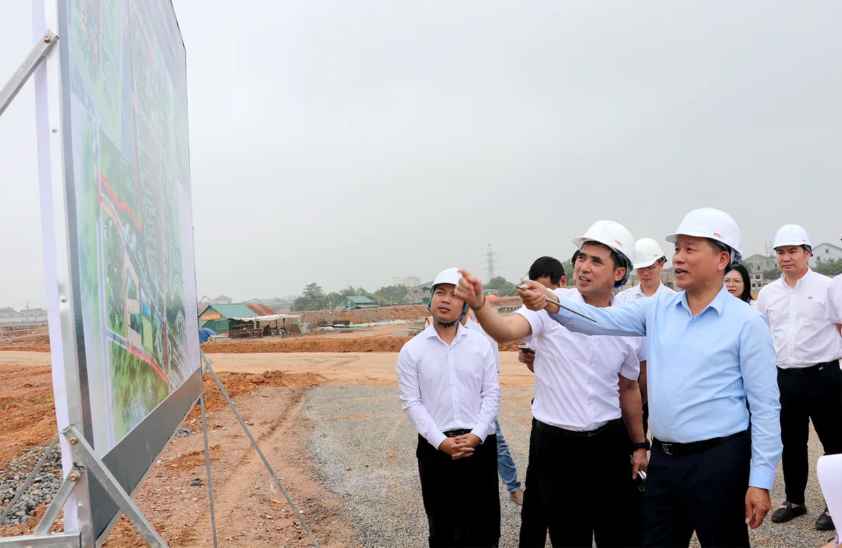 Nghệ An: Đẩy mạnh tiến độ dự án nhà ở xã hội, dự kiến cung ứng gần 28.000 căn - Ảnh 2.