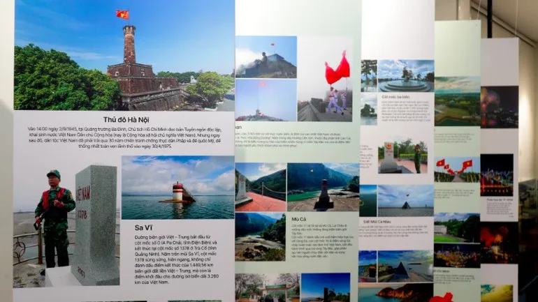 Triển l&atilde;m &ldquo;Một dải non s&ocirc;ng&rdquo; - vẻ đẹp v&agrave; &yacute; ch&iacute; nơi bi&ecirc;n cương, hải đảo - Ảnh 6.