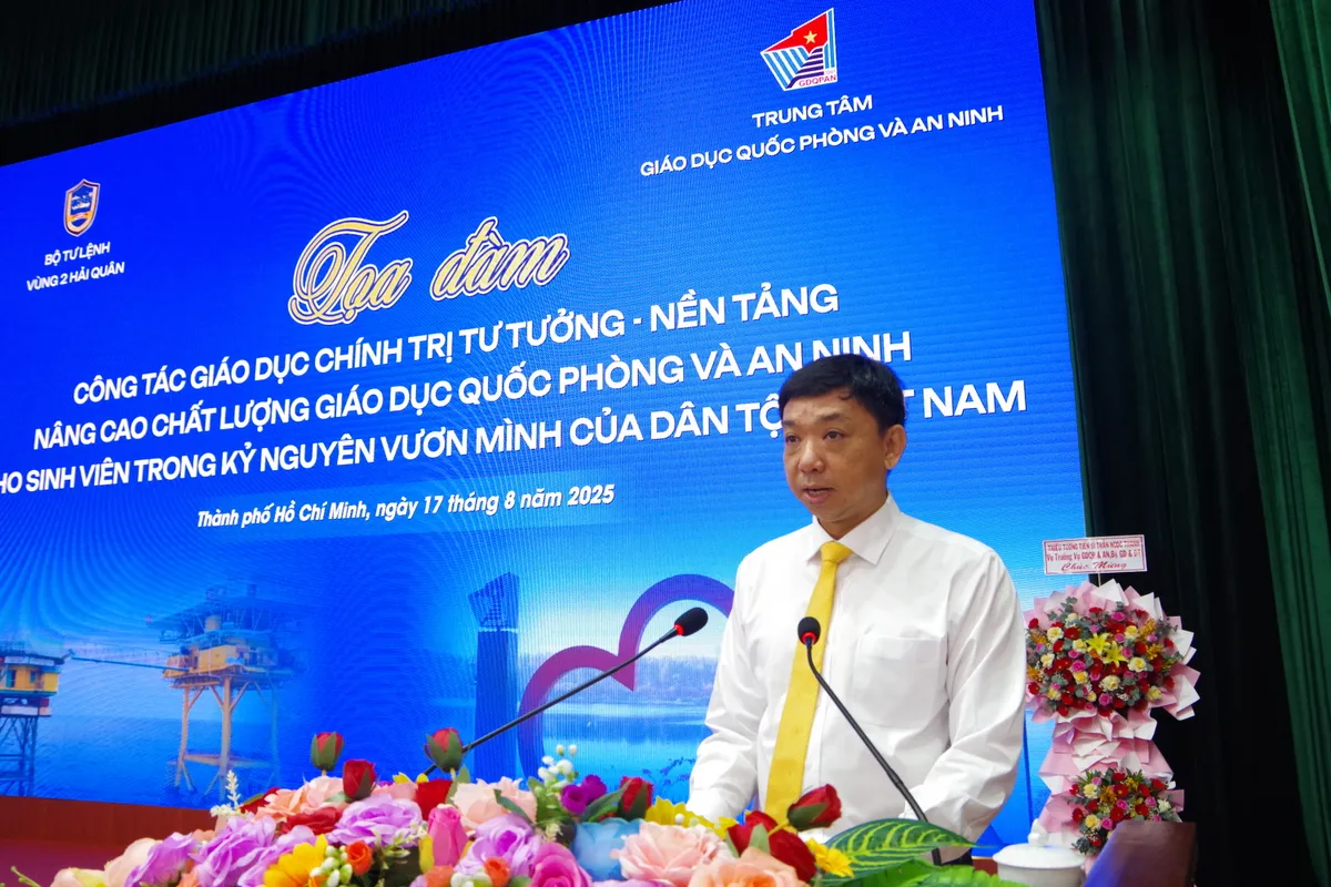 Nâng cao chất lượng GDQPAN cho sinh viên trong kỷ nguyên mới - Ảnh 1.