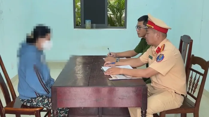 Xử lý người phụ nữ gây tai nạn rồi bỏ mặc nạn nhân - Ảnh 1.