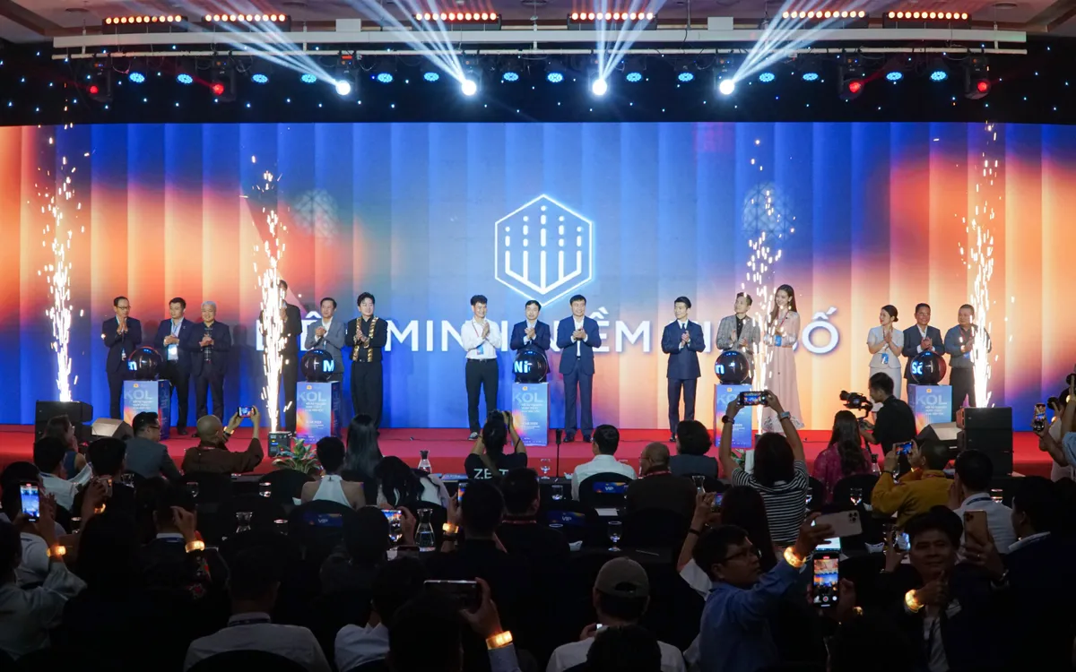 Ra mắt Liên minh Niềm tin số. Ảnh: Việt Linh  Ra mắt Liên minh Niềm tin số. Ảnh: Việt Linh