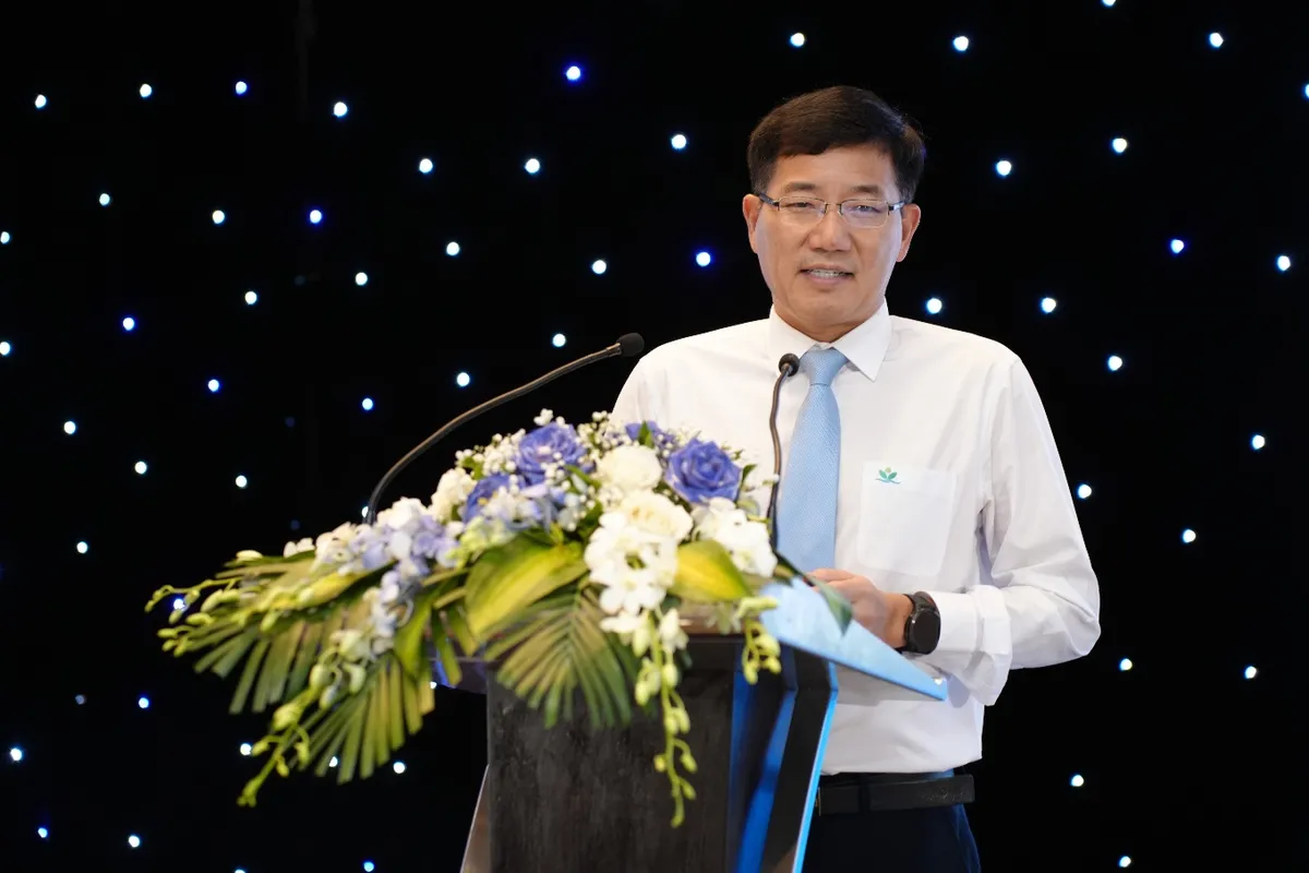 Ứng phó nhiễm trùng đường hô hấp - tác nhân hàng đầu gây bệnh tật và tử vong ở người già, trẻ nhỏ  - Ảnh 1.