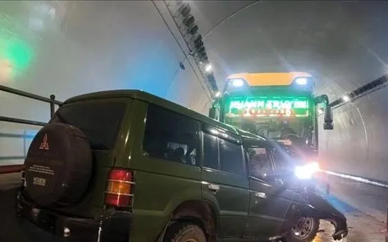 Hiện trường vụ tai nạn. Ảnh: TTXVN Hiện trường vụ tai nạn. Ảnh: TTXVN