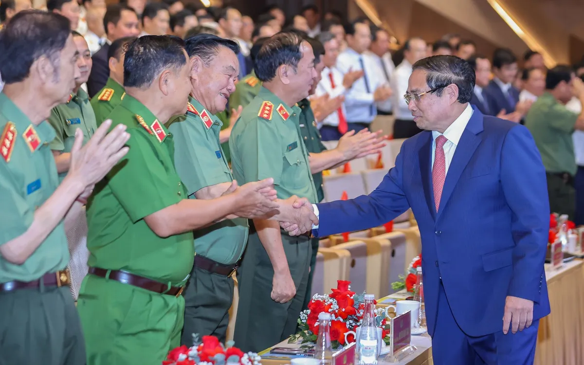 Thủ tướng và các đồng chí lãnh đạo Bộ Công an dự Đại hội Thi đua “Vì an ninh Tổ quốc” lần thứ 9 vào ngày 6/8 vừa qua - Ảnh: VGP/Nhật Bắc