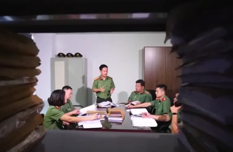 v&igrave; nh&acirc;n d&acirc;n - Ảnh 2.