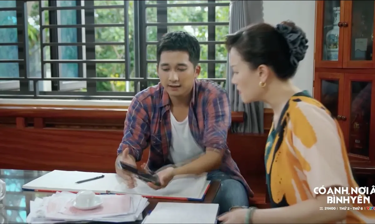 Có anh, nơi ấy bình yên - Tập 4: Cá chết hàng loạt, xã Tiên Phong đối mặt khủng hoảng - Ảnh 5.