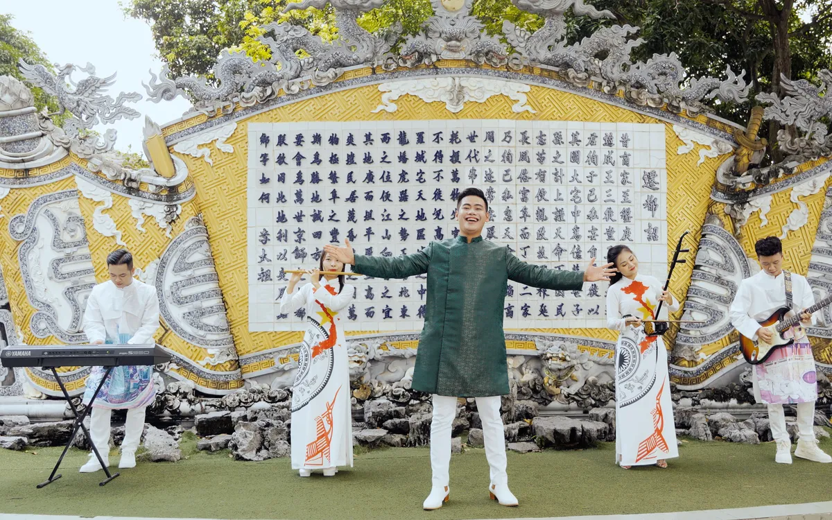 Bạch Đằng Giang, Ải Chi Lăng... xuất hiện trong MV lan tỏa lòng tự hào dân tộc - Ảnh 2.