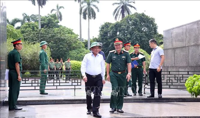 Thường trực Ban Bí thư Trần Cẩm Tú kiểm tra công tác chuẩn bị Lễ kỷ niệm 80 năm Quốc khánh - Ảnh 1.