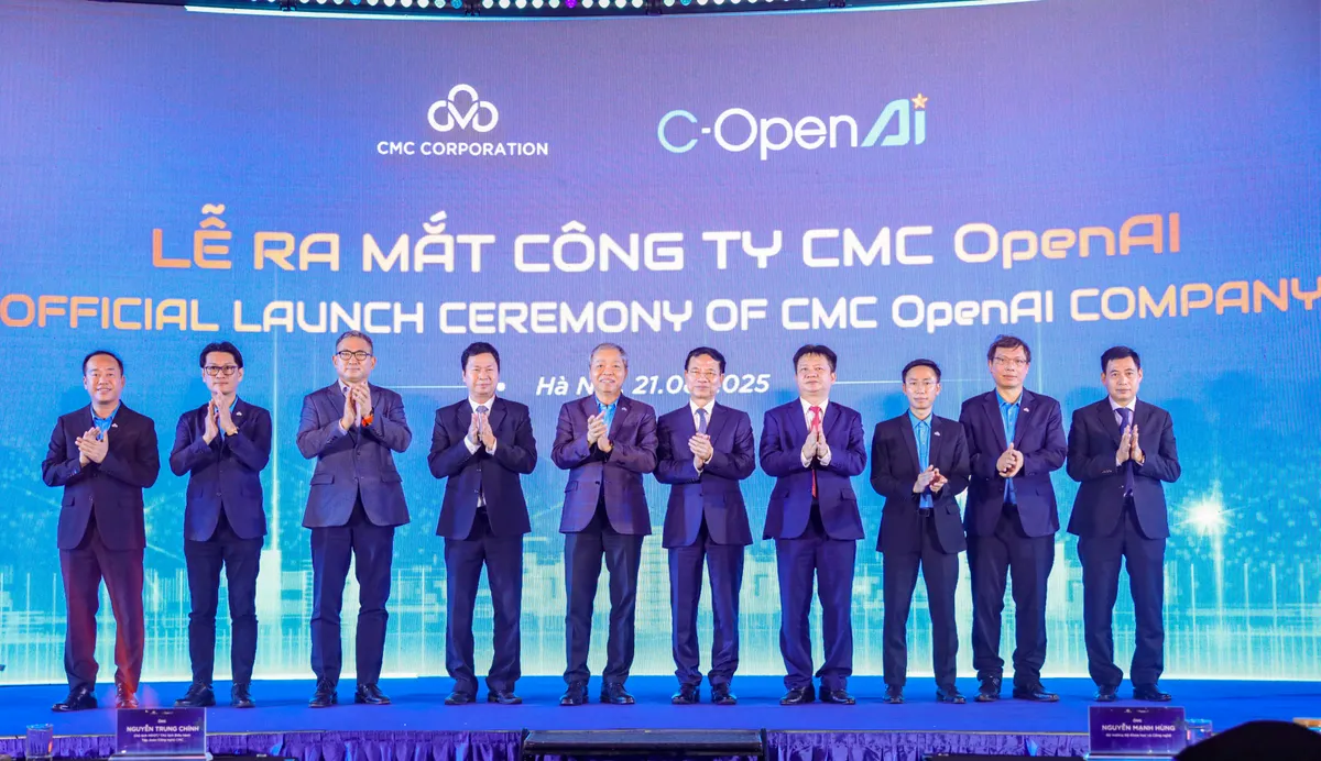 CMC ra mắt công ty CMC OpenAI - Ảnh 1.