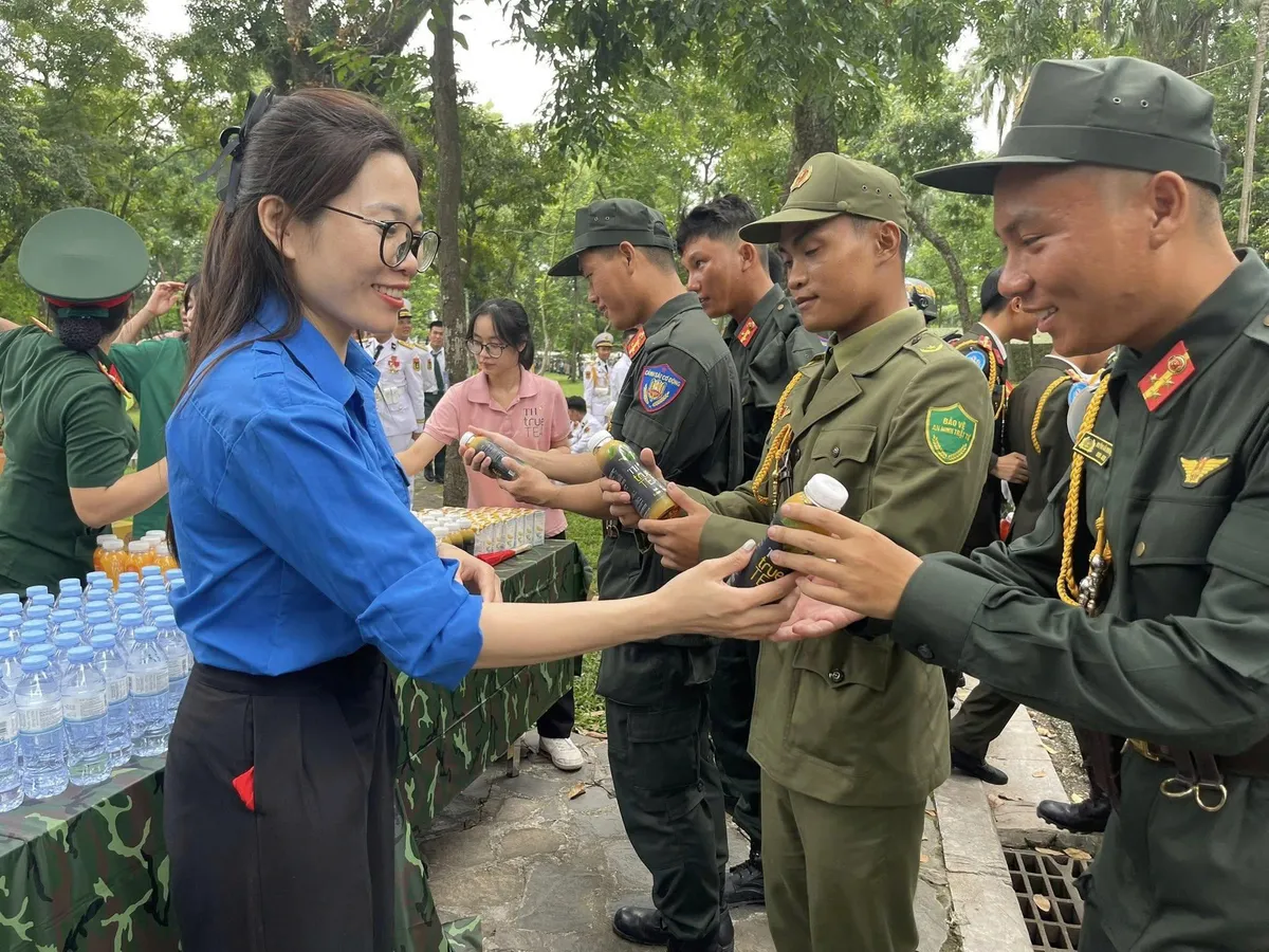 Hợp luyện A80- Các khối diễu binh di chuyển, tập kết an toàn - Ảnh 14.
