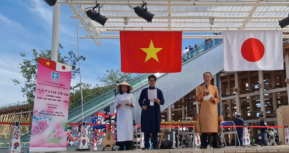 Sôi động chương trình giao lưu văn hoá Việt Nam – Nhật Bản tại EXPO 2025 - Ảnh 1. Sôi động chương trình giao lưu văn hoá Việt Nam – Nhật Bản tại EXPO 2025 - Ảnh 1.