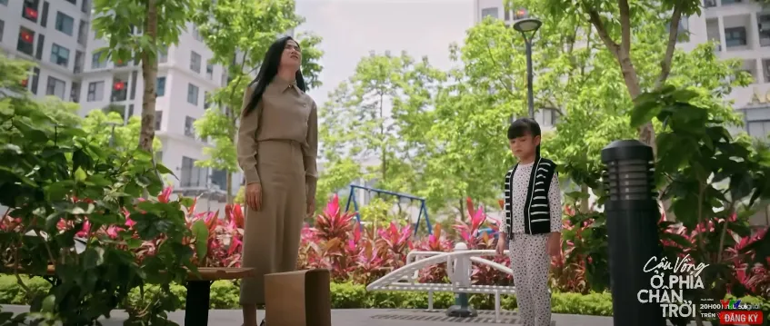 Cầu vồng ở ph&iacute;a ch&acirc;n trời - Tập 24: Oanh mất việc, ho&agrave;n to&agrave;n bế tắc- Ảnh 3.