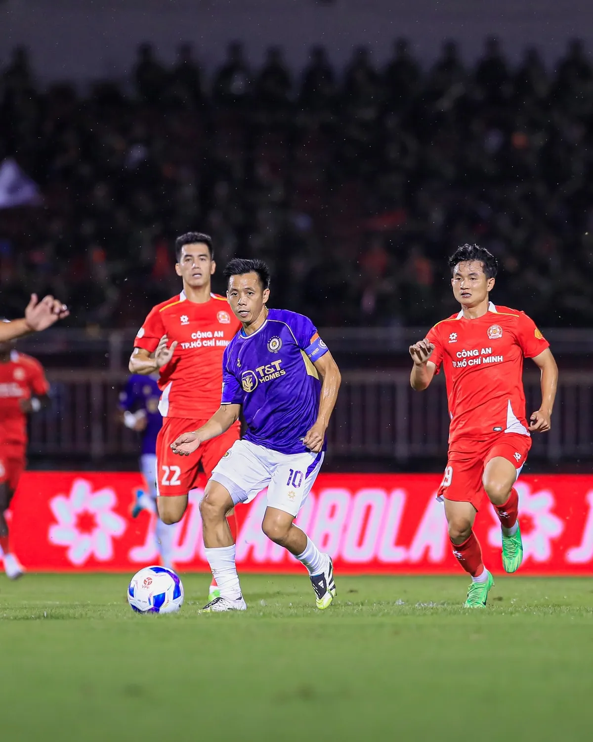 Hà Nội FC vs LP Bank Hoàng Anh Gia Lai FC: Thay đổi hay là...- Ảnh 1.