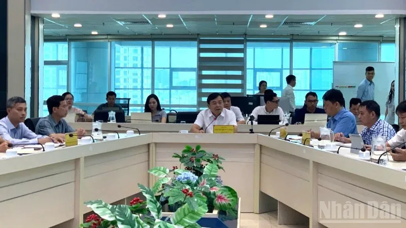 Chủ động ứng phó áp thấp nhiệt đới có khả năng mạnh lên thành bão số 5 - Ảnh 1.